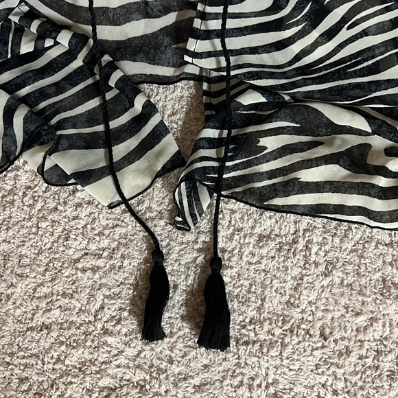 Nwt South Moon Under Zebra swim coverup - Picture 5 of 5